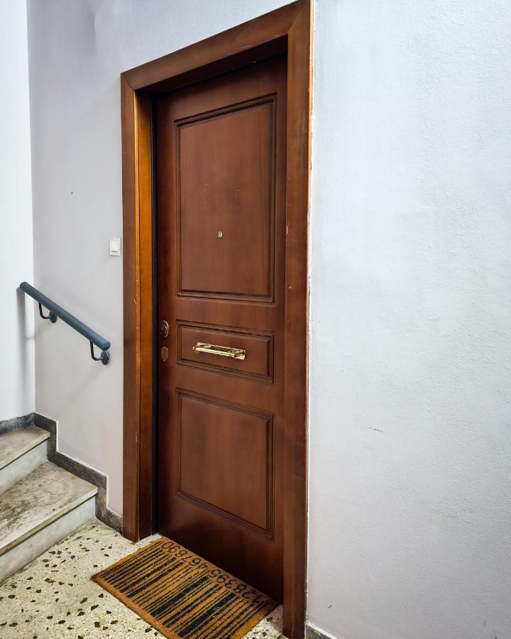 The Acropolis Hideaway 2-Bdr Apt Next To Metro Atenas Exterior foto